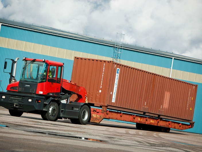 Container handling Kalmarglobal