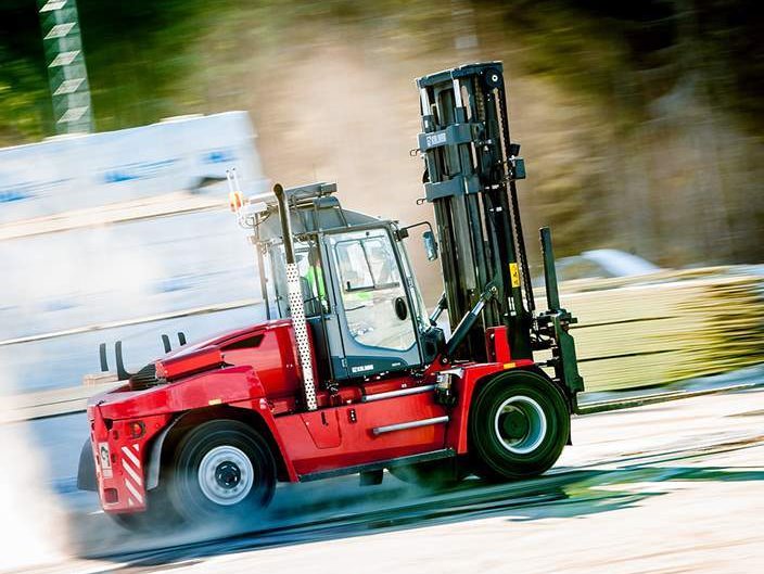 Kalmar DCG90 180 Medium Forklift Kalmarglobal Kalmar DCG90 180 Medium Forklift Kalmarglobal