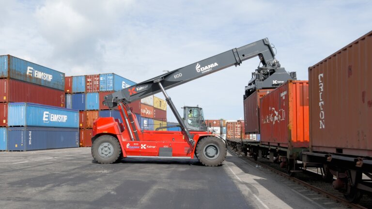Kalmar Eco Reachstackers