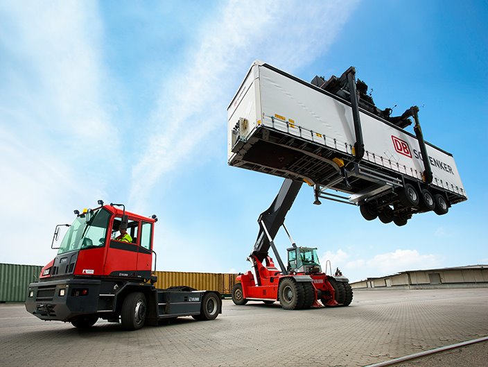 Reachstackers Intermodal Handling Kalmarglobal